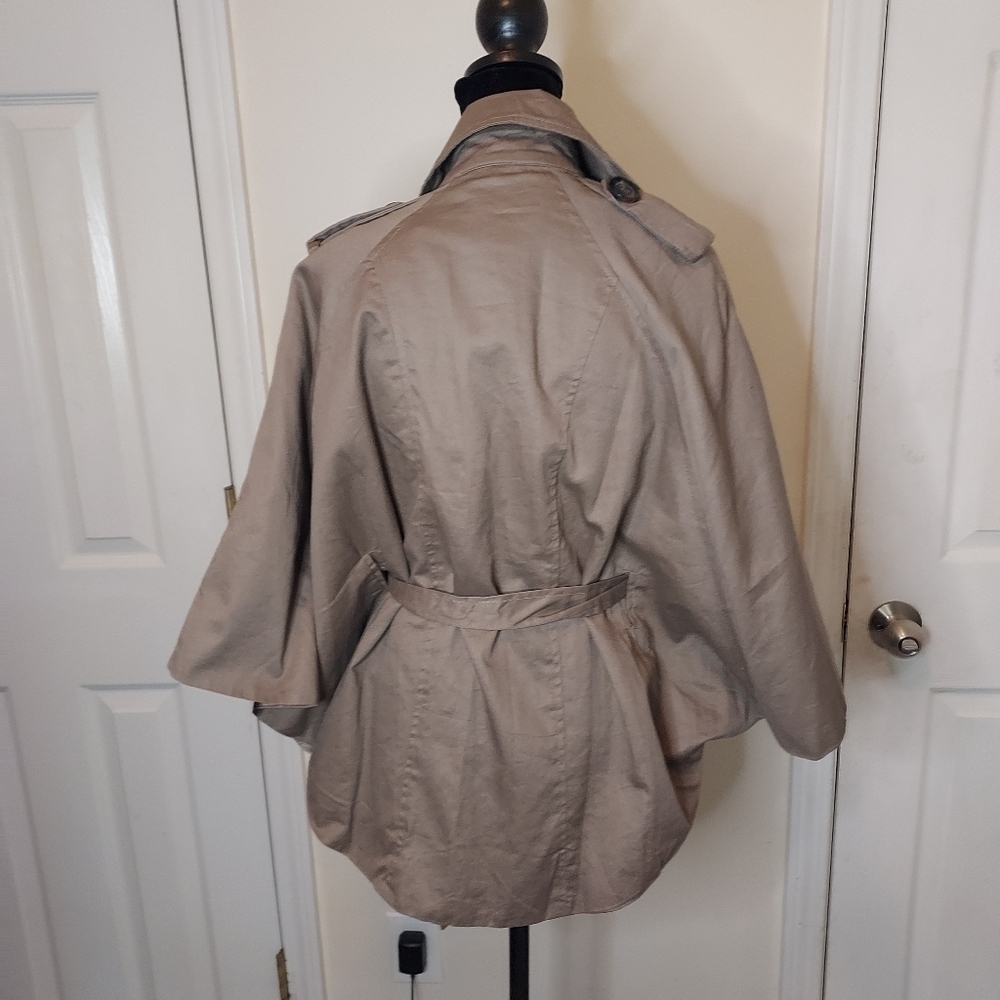 DOUBLE zero jacket/poncho - Picture 10 of 10